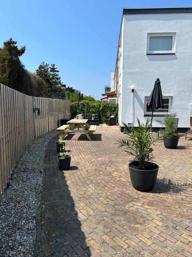 Amsterdam Beach Apartment 17, Incl Parking + Garden Zandvoort Kültér fotó